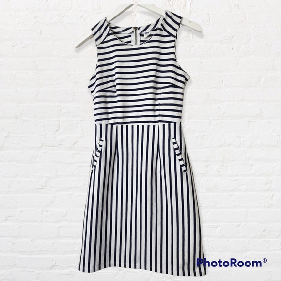 Old Navy striped sleeveless A-line dress size XS - Picture 5 of 8